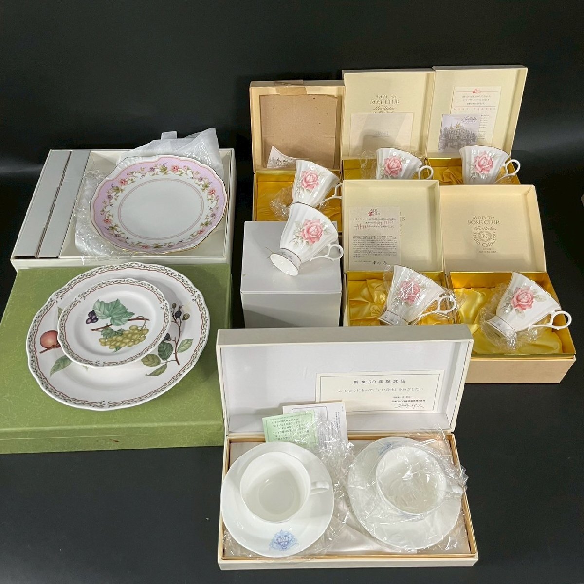 SW0908-18‐3 まとめ Noritake ノリタケ 食器 洋食器 プレート 小皿 大皿 皿 花柄 箱付 カップ ティーカップ 最大直径27㎝ 120サイズ拍卖