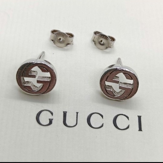 美品 GUCCI スタッドピアス シルバー インターロッキングG グッチ拍卖