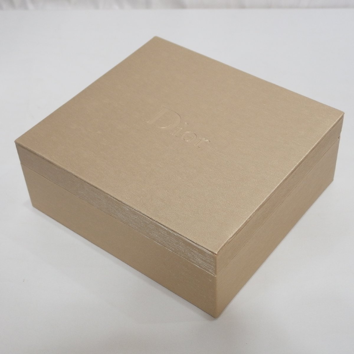 Dior◆クリスチャン・ディオール 小物入れ(ゴールド)DIOR PRESTIGE 空ギフトボックス・元箱・手提げ袋付◆未使用保管品 20拍卖