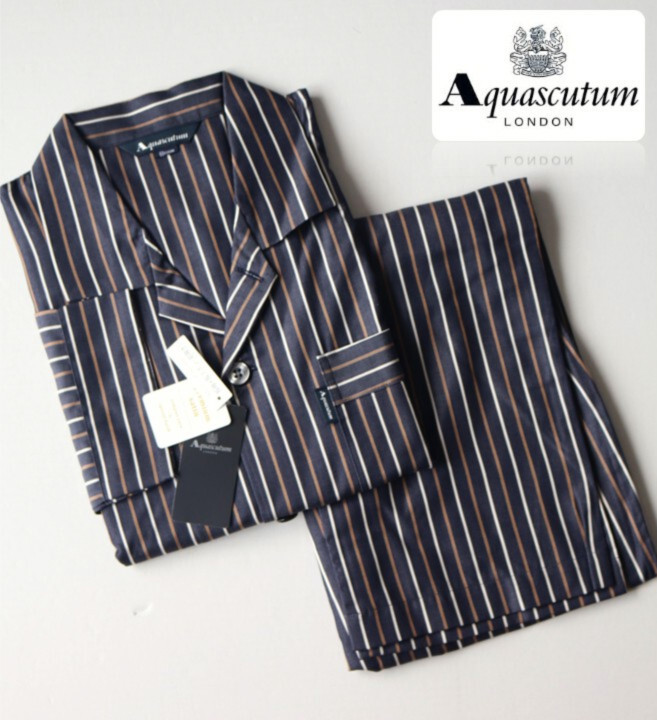 16,500円新品タグ付き【アクアスキュータム】プレミアムサテン生地 長袖 長ズボン パジャマ M v7623拍卖