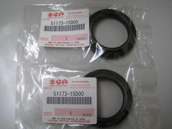 送料無料★新品★TS200R(SH12A)★純正フロントフォークダストシール拍卖