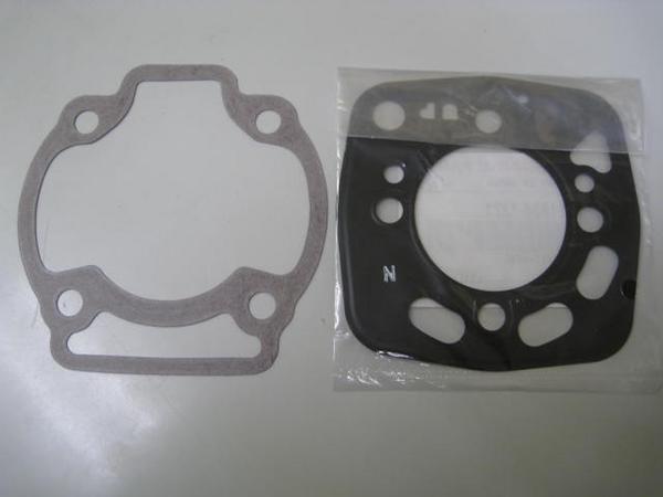 送料無料★新品★KSR-2★(KMX80B)★純正シリンダーガスケットセット拍卖
