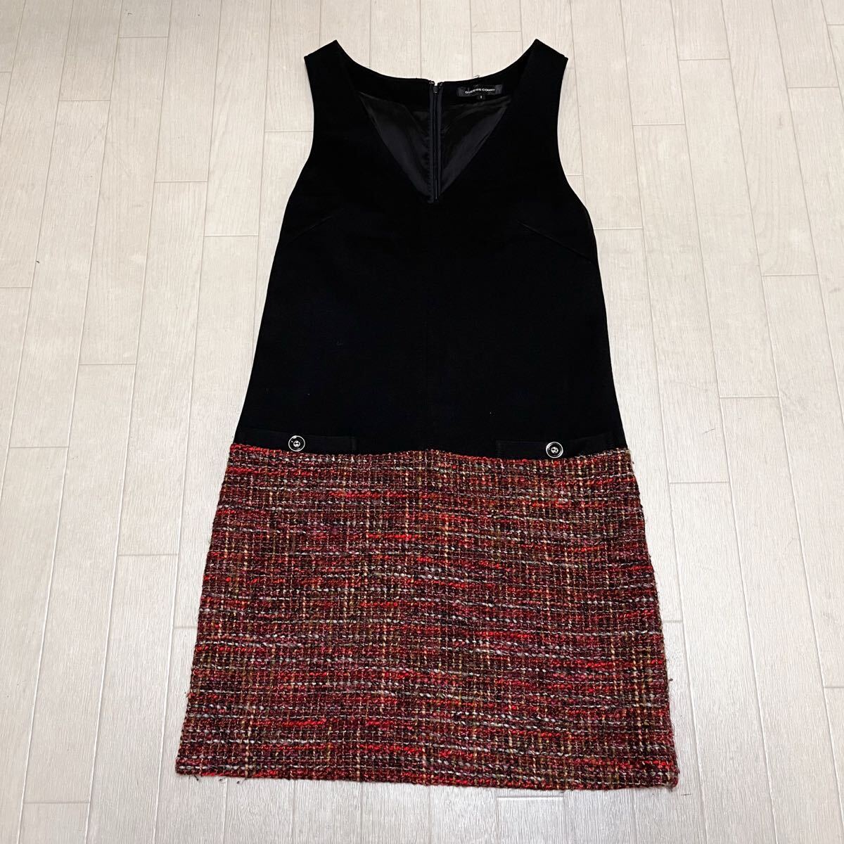 和851★ QUEENS COURT クイーンズコート ノースリーブワンピース 切替 1 ブラック レッド レディース拍卖