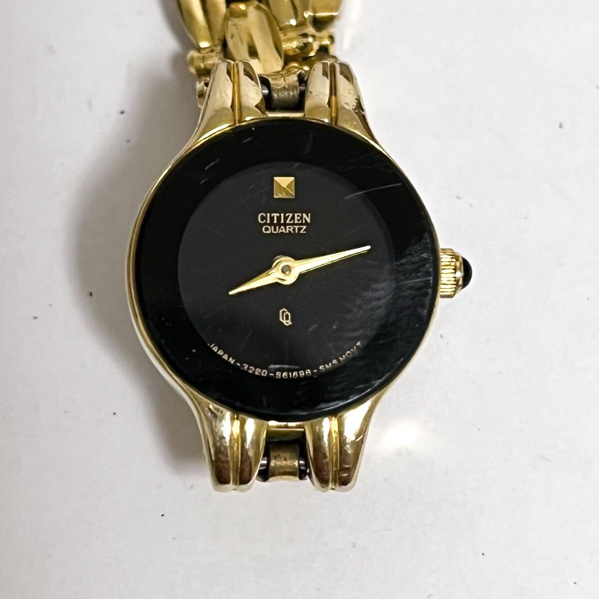 和851★ CITIZEN シチズン クォーツ 腕時計 ウォッチ 2針 ブラック ゴールド メタルバンド レディース拍卖