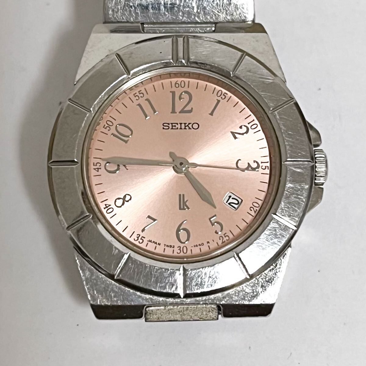 和851A★ SEIKO LK 7N82-0620 セイコー ルキア クォーツ 腕時計 ウォッチ 3針 日付 メタルピンク メタルバンド レディース拍卖