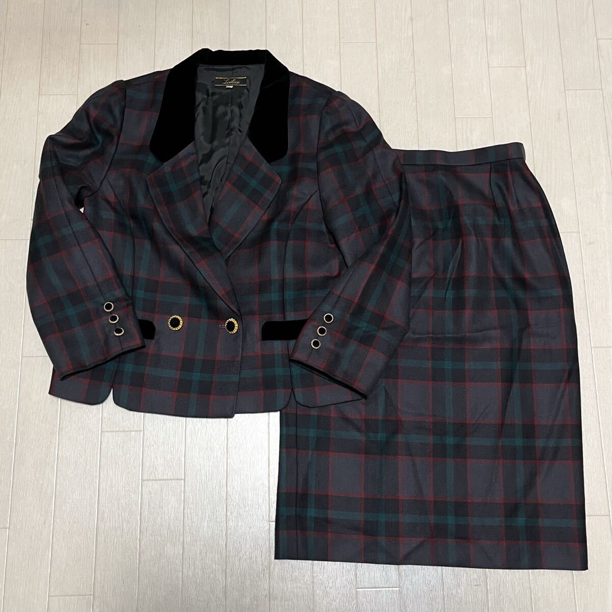 和853★⑤ Leilian レリアン セットアップ ジャケット スカート チェック 部分ベロア ダブルボタン 9 ダークグレー レッド レディース拍卖