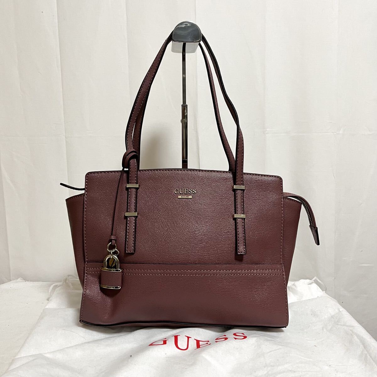 和859★ GUESS ゲス トートバッグ 肩掛けバッグ ライトブラウン レディース拍卖