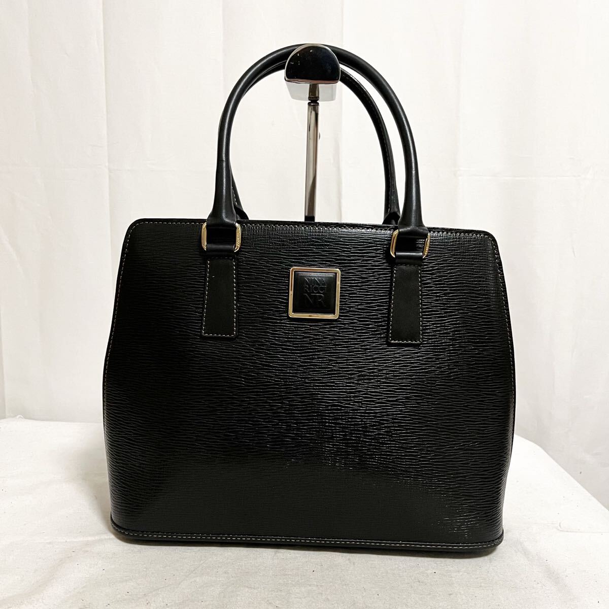 和861★ NINA RICCI ニナリッチ ハンドバッグ 手持ち ブラック レディース拍卖