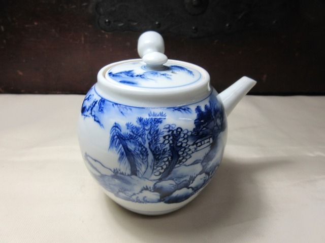 煎茶道具 無銘 京焼 山水図 染付 急須 煎茶器 拍卖