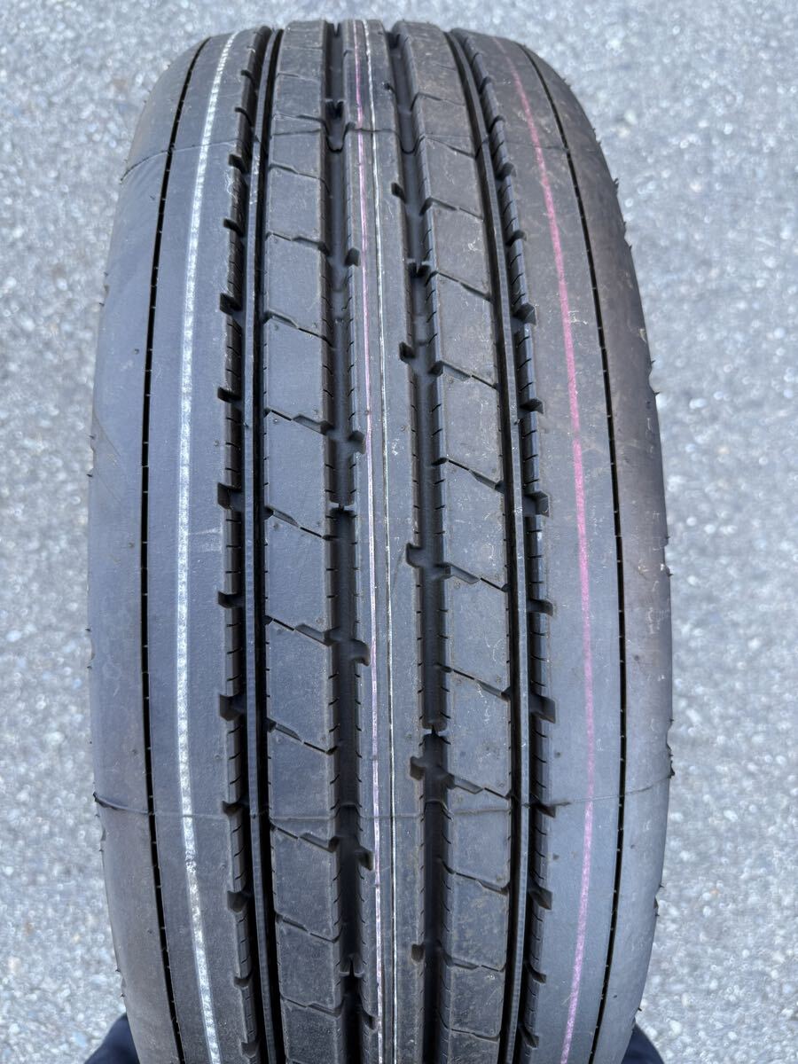 ブリヂストン BRIDGESTONE 245/70R19.5 136/134J 中古トラックタイヤ1本 R137 拍卖