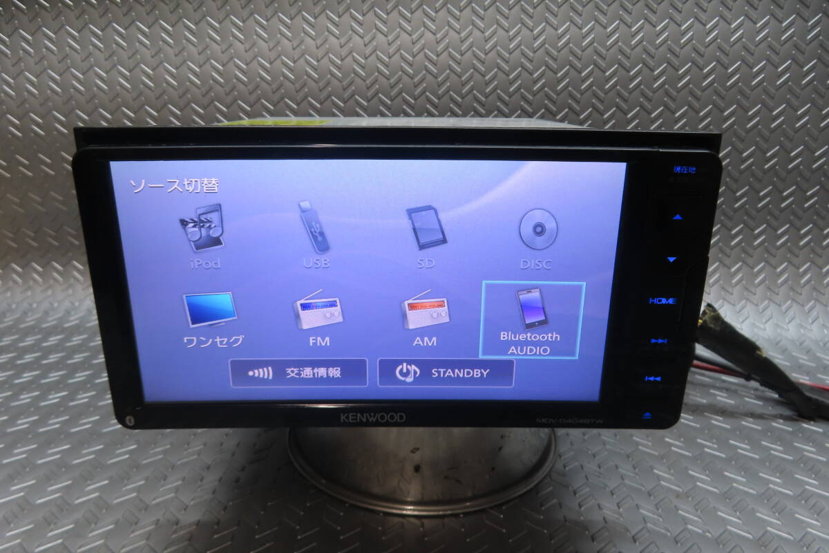 完動品保証付★W6744/ケンウッド メモリーナビ MDV-D404BTW TV地ワンセグ内蔵 Bluetooth内蔵 TV視聴OK ロック解除済拍卖