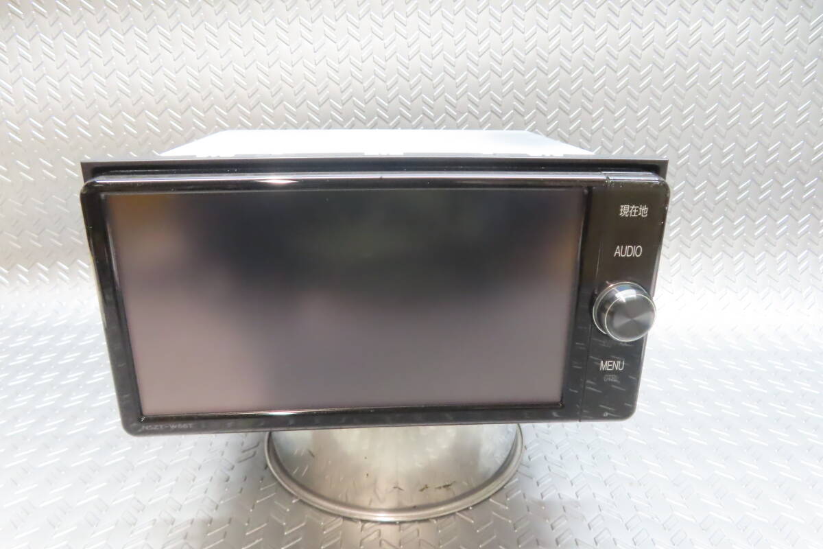 未使用品/完動品保証付★W6763/トヨタ純正 SDナビ NSZT-W66T TV地デジフルセグ内蔵 Bluetooth内蔵 本体のみ 箱、取扱書付き拍卖