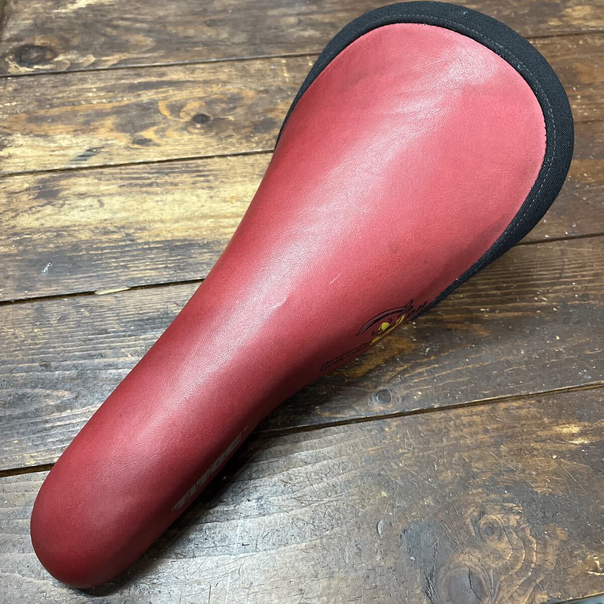 サドル ビンテージ OLD TITEC berserkr DH ダウンヒルバイク ITALY拍卖