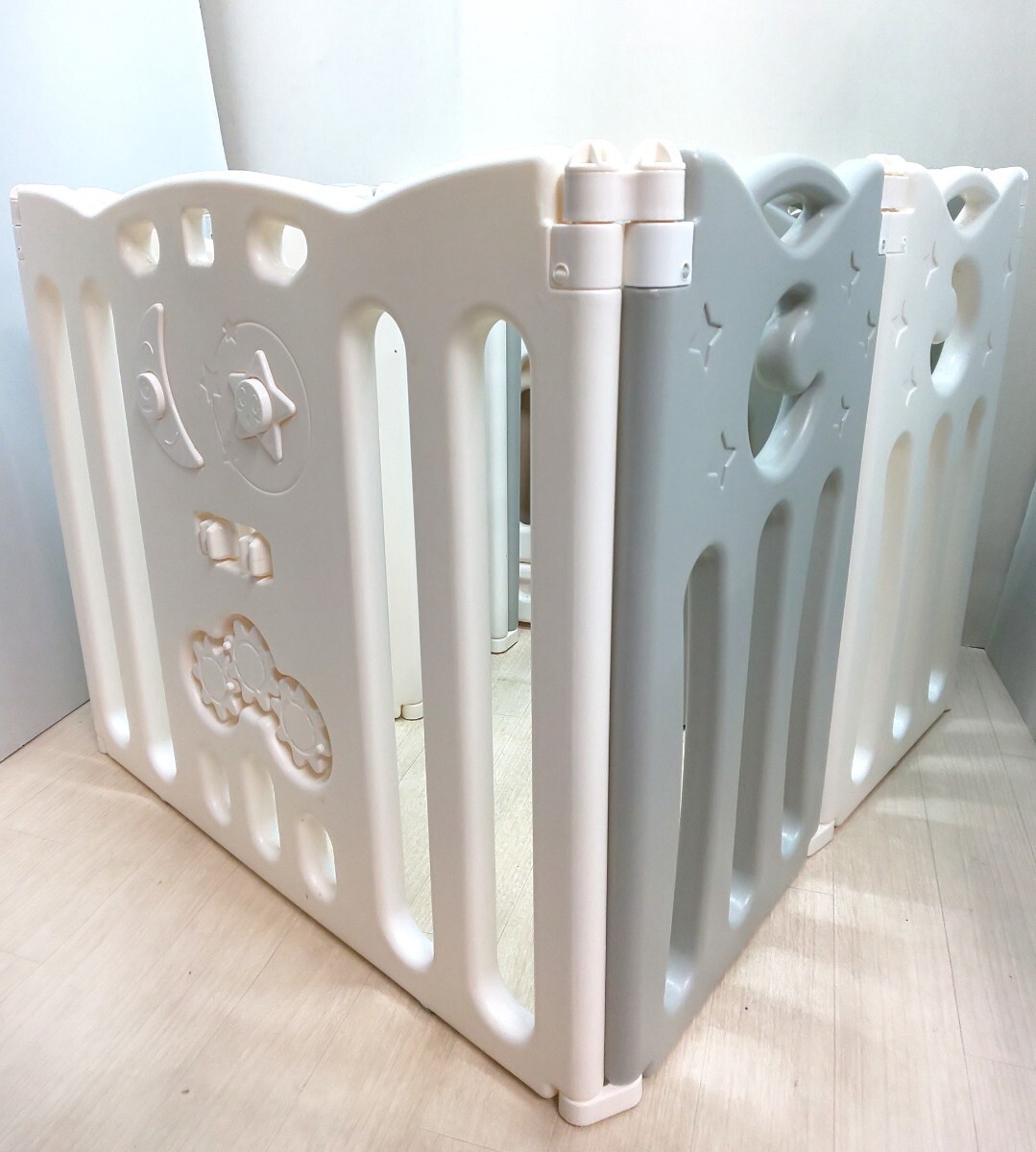 ☆ベビーサークル ベビーアイランドDX 折りたたみ パネル16枚 高さ62.5cm 四角150×190cm☆ ホワイト×グレー拍卖