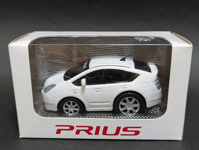 2代目トヨタ・プリウス(NHW20型)【未使用・美品】ディーラー販促品・ドライブタウン拍卖