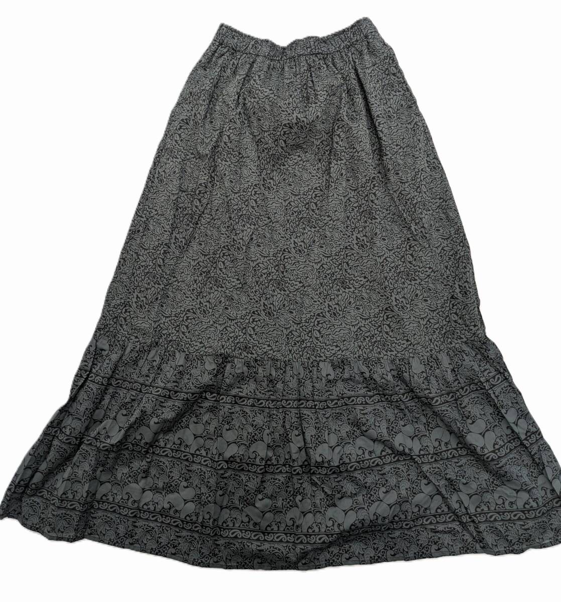 中古 アナスイ ANNASUI ユニクロ UNIQLO ティアード 柄 ロングスカート S グレー拍卖