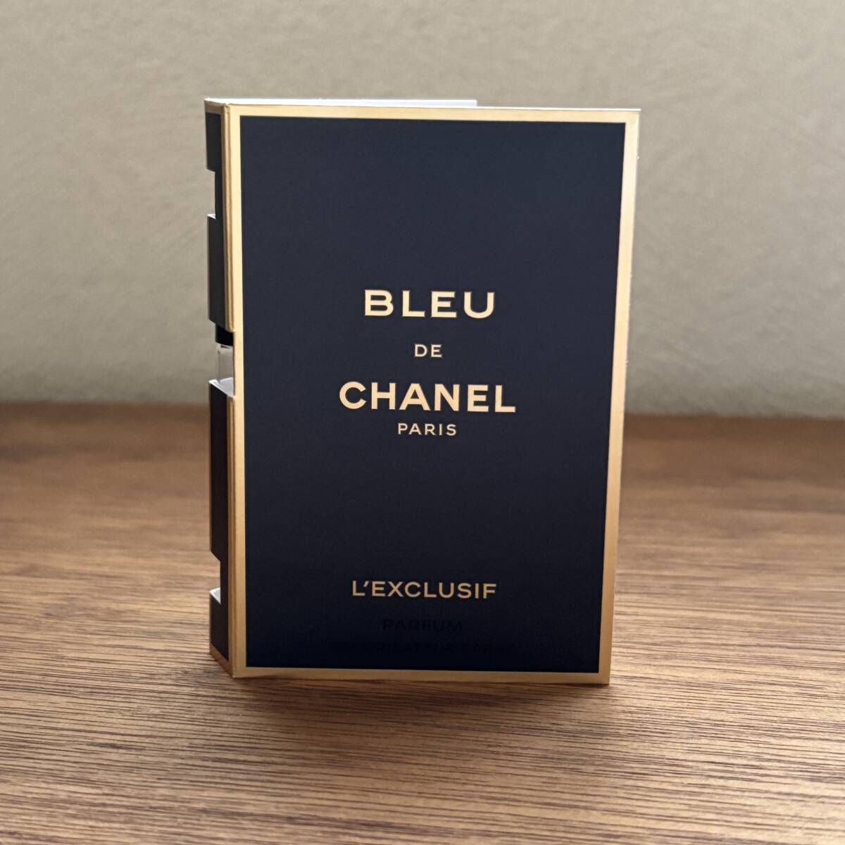 新品未使用・サンプル【CHANEL/シャネル】BLEU DE CHANEL L'EXCLUSIF ブルー ドゥ シャネル レゼクスクルジフ パルファム 1.5ml拍卖
