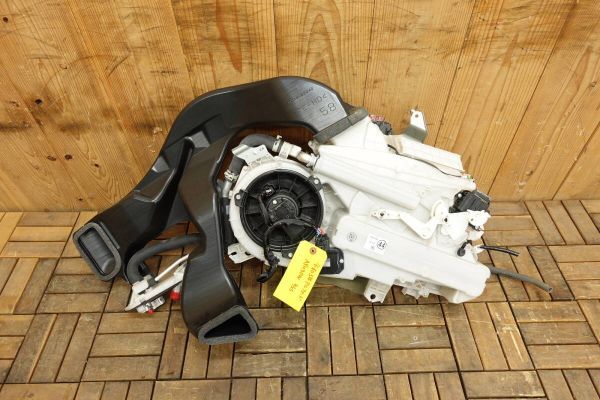 アルファード HV エグゼクティブラウンジ AYH30W リアエアコン クーリング ヒーター ユニット エバポレーター 32,000km拍卖