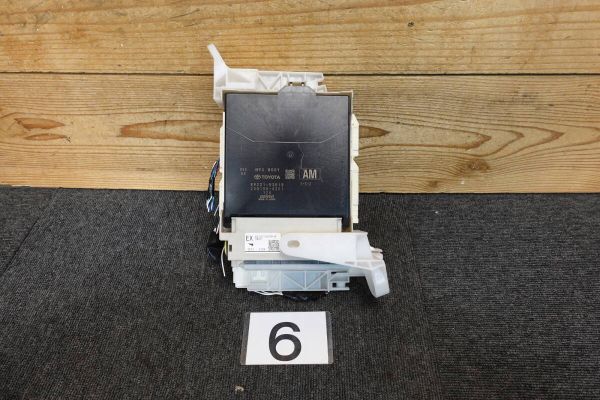 アルファード HV エグゼクティブラウンジ AYH30W コンピューターNO6 MRX BODY【89221-V2010】拍卖