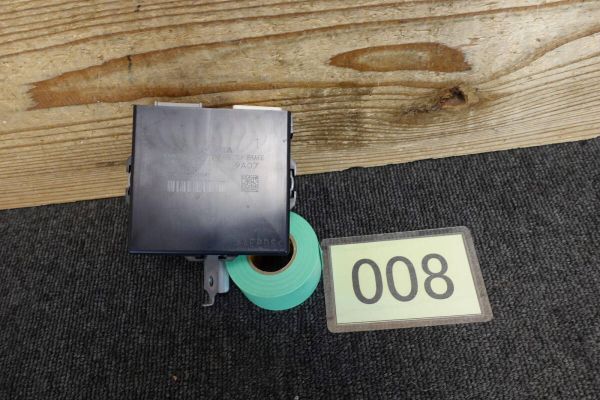 アルファード HV エグゼクティブラウンジAYH30W パーキングブレーキコンピューターNO8【89050-58010】 64000㎞拍卖