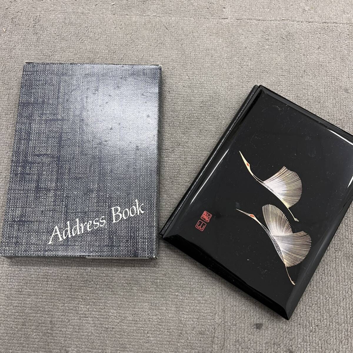 #14924 漆器 アドレス帳 黒塗 飛翔鶴 現状品 箱付 長期保管品拍卖