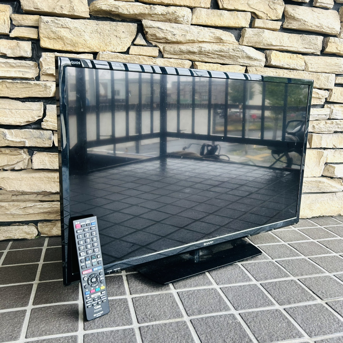 SHARP AQUOS 液晶カラーテレビ AQUOS 2T-C32AE1 アクオス TV シャープ 25J 北TO3拍卖