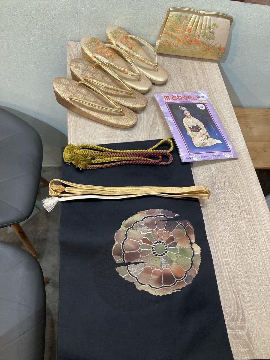 和装小物セット 名古屋帯、帯紐2本、たび、草履2足、バッグ拍卖