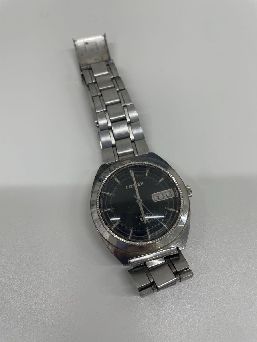 refle0 【不動品】CITIZEN 腕時計 SEVENSTAR V2 23石 シチズン 3針 アナログ シルバー ブラック 日/曜日 【現状品】拍卖