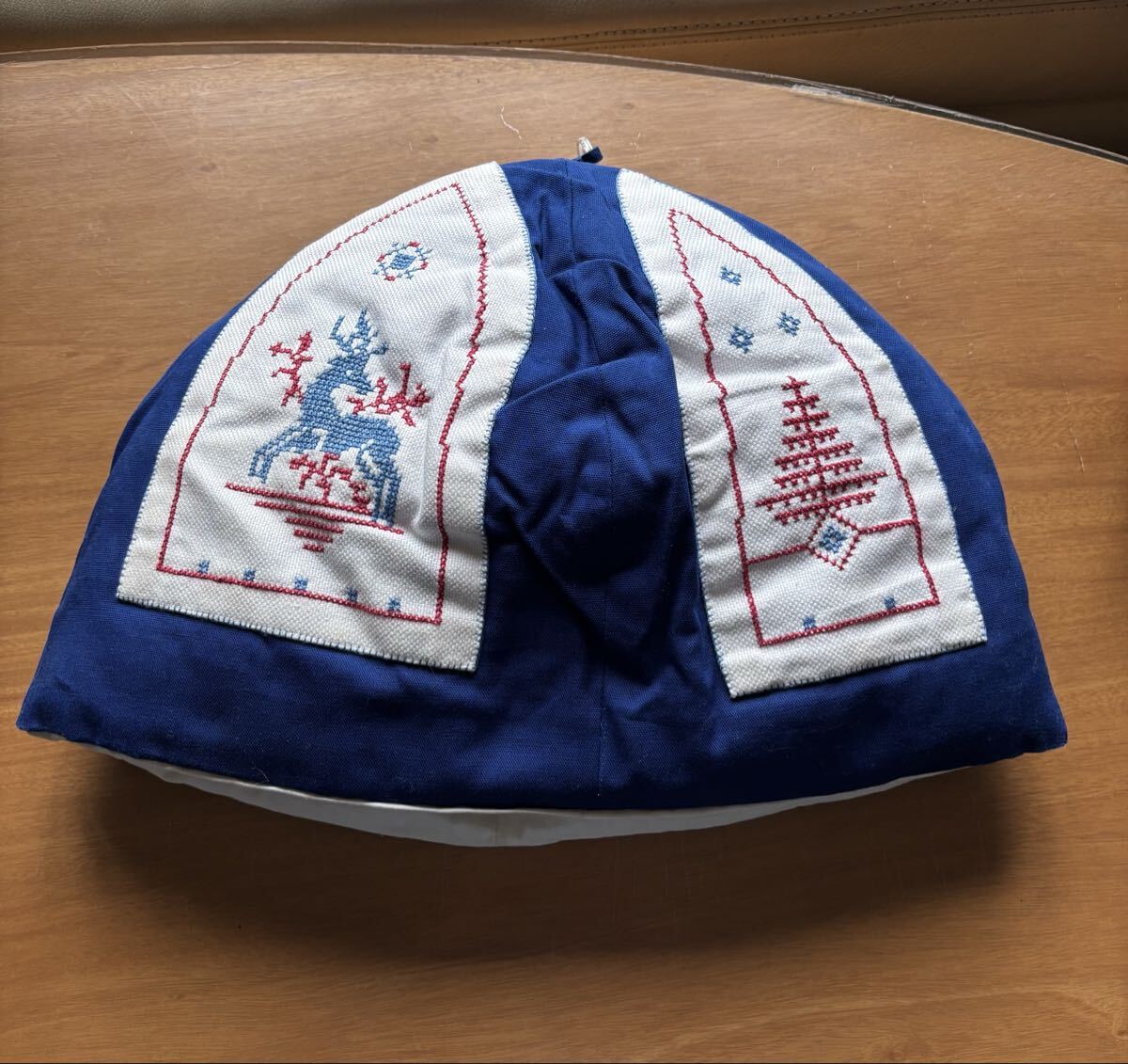 ハンドメイド クリスマス刺繍入りティーコゼー*大きいサイズ拍卖