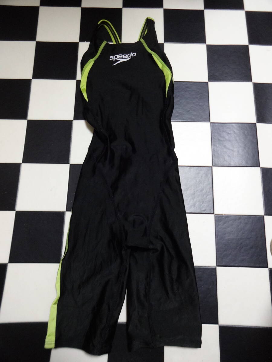 SPEEDO 女性水着ワンピース サイズSS D7528 黒黄ライン お尻毛羽立ち拍卖