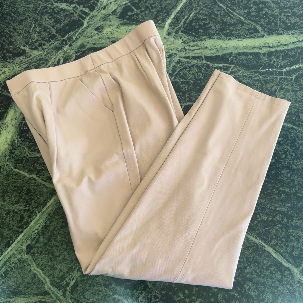 【美品】KORET★コレット パンツ 9号 Mサイズ程度 ベージュ 裏地あり ボトムス スラックス拍卖