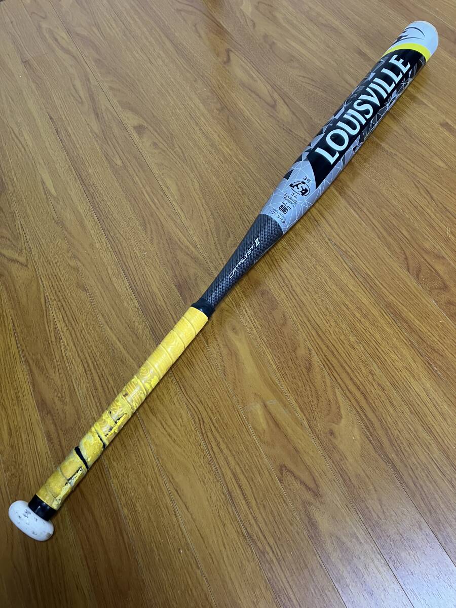 LOUSVILLE ルイビル ソフトボール3号用バット カタリスト 700g 84cm 飛ぶバット!CATALYST Ⅱ 拍卖