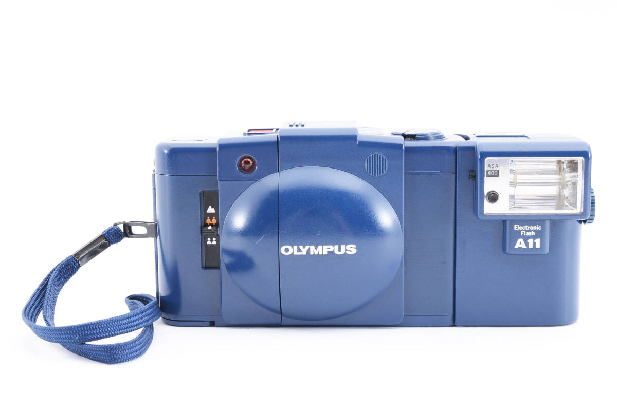 【並品】 オリンパス OLYMPUS XA2 D.ZUIKO 35mm F3.5 A11 ブルー 単焦点 広角 コンパクトフィルムカメラ 【動作確認済み】 #2025806拍卖