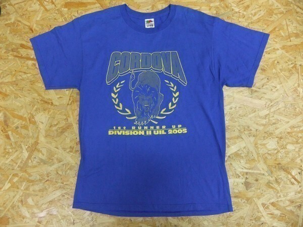 CORDOVA コルドバ 1st RUNNER UP DIVISION II UIL 2005 Union Institute of Language アメフトチーム Tシャツ 古着 L拍卖
