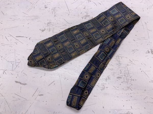 コシノミチコ MICHIKO KOSHINO 総柄 ネクタイ メンズ 日本製 シルク100% フォーマル 紺拍卖