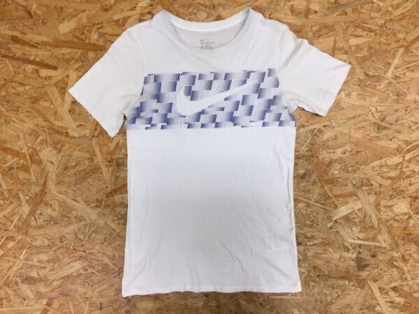 ナイキ NIKE ピンドット ロゴプリント半袖Tシャツ キッズ 綿100% カジュアル スポーティー 古着 L 白拍卖