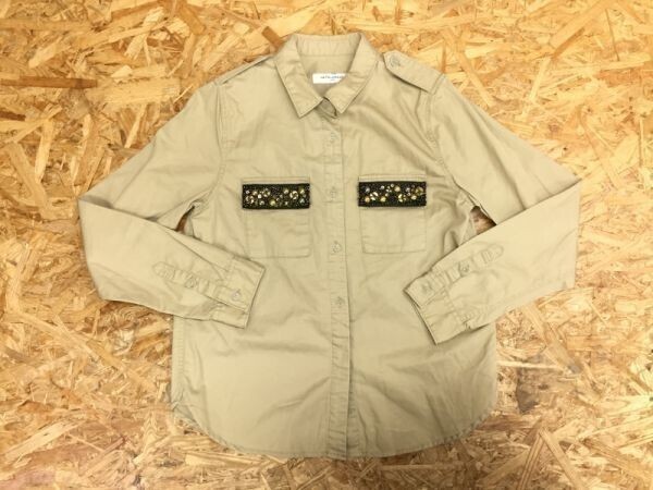 ユナイテッドアローズ UNITED ARROWS スパンコール スタッズ ミリタリー 長袖シャツ レディース 綿麻 混合 38 ベージュ拍卖