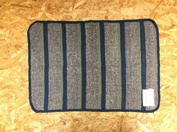 Dil se handloom ディルシーハンドルーム 混色 ボーダー 手織り マット ナチュラル系 インド製 紺 グレー 緑拍卖