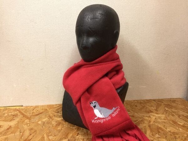 カンガルー島 KANGAROO ISLAND SOUTH AUSTRALIA お土産 スーベニア 刺繍 アシカ 小鳥 フリンジマフラー メンズ 厚手 エンジ拍卖