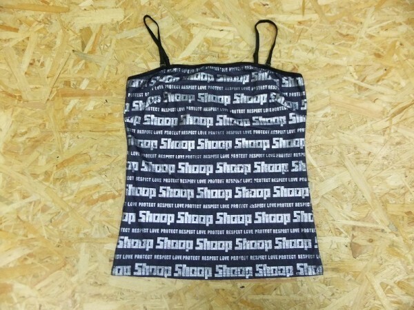 Shoop シュープ メタリックロゴ柄 ストレッチ キャミソール ネイビー拍卖