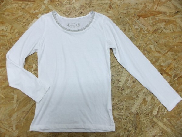 IT'S DEMO イッツデモ レディース スリット ラメ フェイクパールネック 長袖カットソー 白 38拍卖