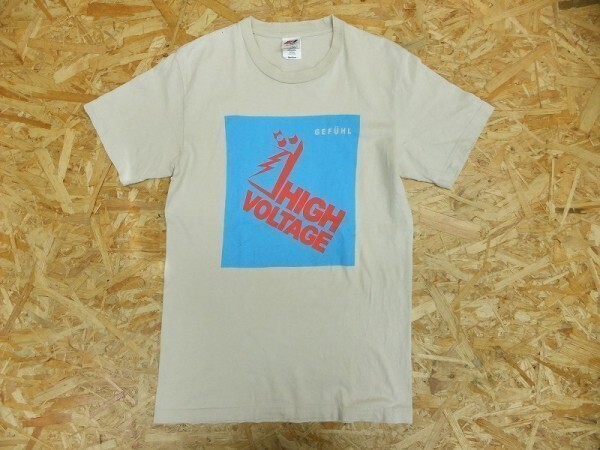 メンズ HIGH VOLTAGE ハイヴォルテージ 邦ロックバンド GEFUHL アルバムジャケットプリント半袖Tシャツ M ベージュ MATFIA’S拍卖