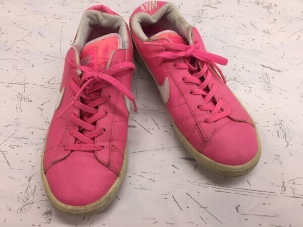 ナイキ NIKE スウォッシュ ストリート スポーツ シンプル スニーカー レディース 23.5cm ピンク拍卖