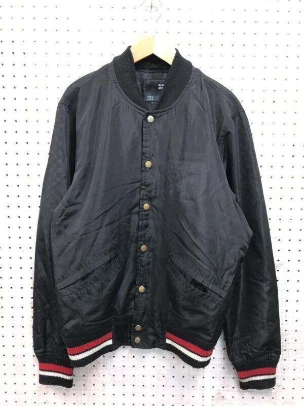 annual CLASSIC RACING ベルシュカ Bershka製 刺繍 モータースポーツ アワード スタジャン レーシング ジャケット メンズ S 黒拍卖