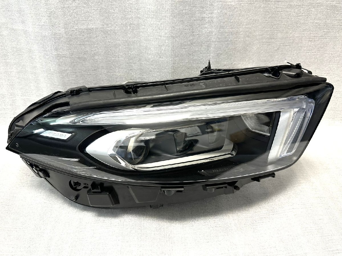Benz Aクラス 177 右ヘッドライト A1779065603 メルセデス ベンツ ジャンク品拍卖
