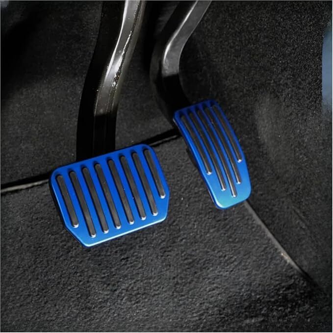 テスラ モデル3 モデルY TESLA MODEL3 TESLA MODEL Y フットペダルカバー 2017〜2025年モデルに対応 ブルー拍卖