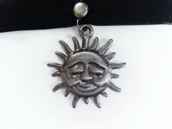 映画『レオン』 マチルダ オリジナル レプリカ ネックレス チョーカー ロリ系 アンティークシルバー Z100!送料無料!拍卖