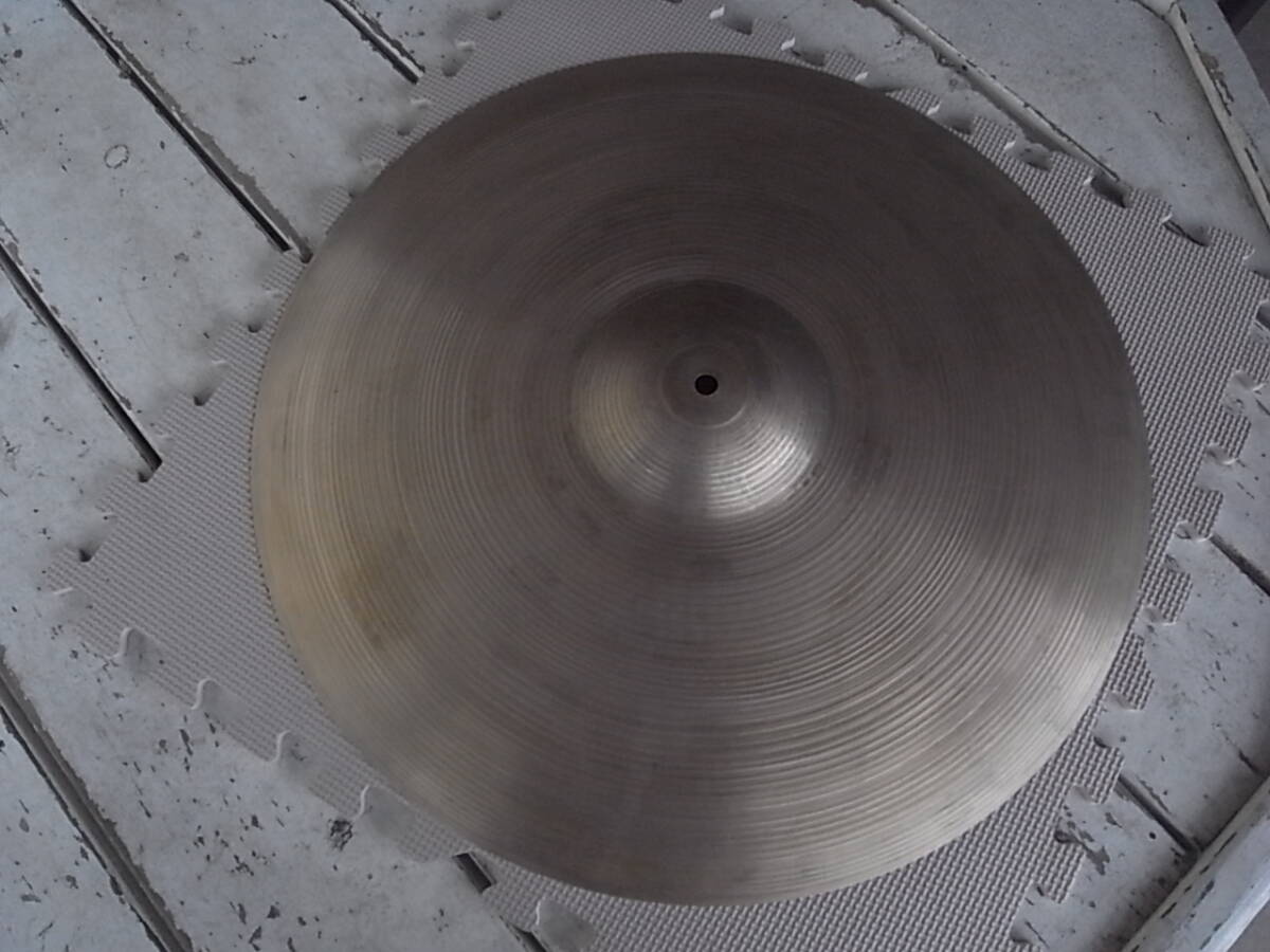 22インチ ジルジャン ライドシンバル 拍卖