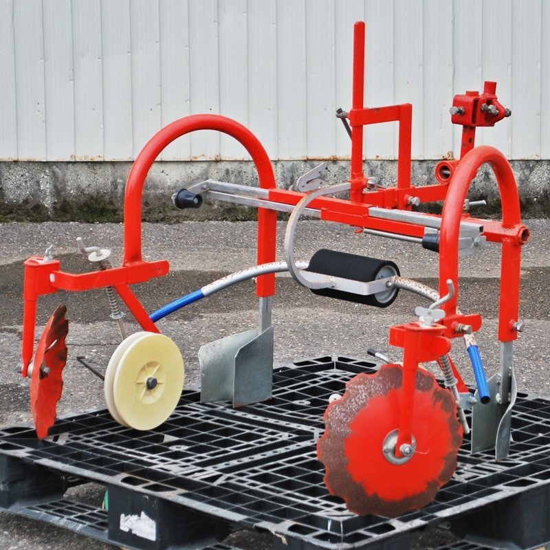 【新潟】管理機用 マルチャー アタッチメント 中古 うね 畦 畝 マルチ 張り 管理機 耕うん機 耕耘 パーツ ビニール シート 耕うん機 耕耘機拍卖