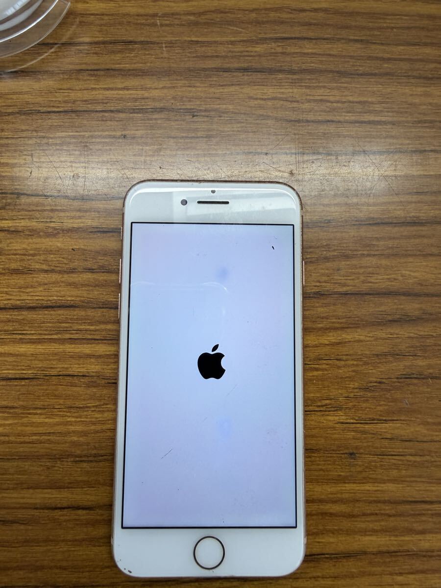 Apple iPhone iPhone8 ゴールド 現状品ジャンク部品取り用拍卖